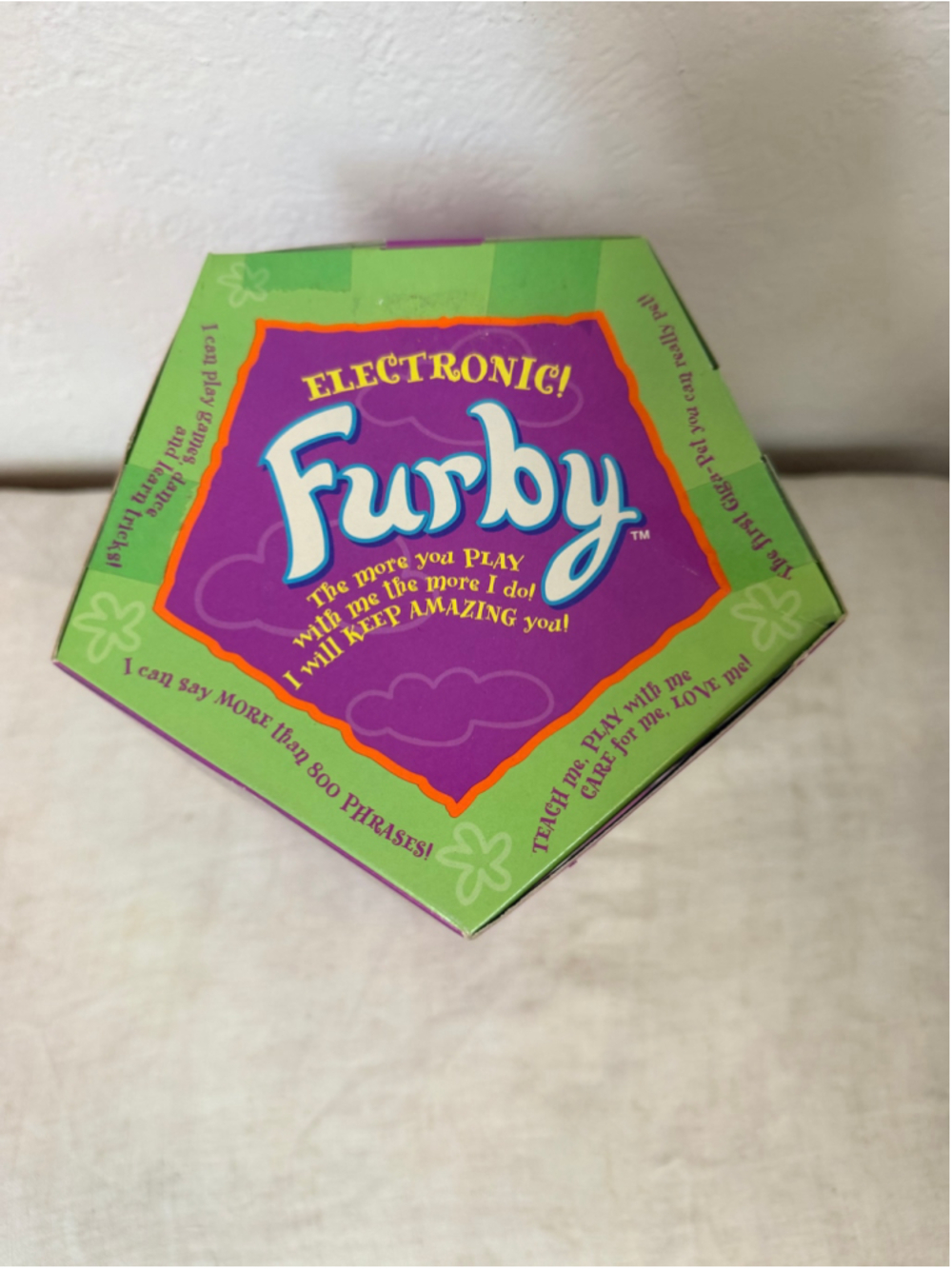 NIB Vintage 1998 Tiger Electronics White Furby with Blue Eyes Box Unopened - Picture 8 of 9